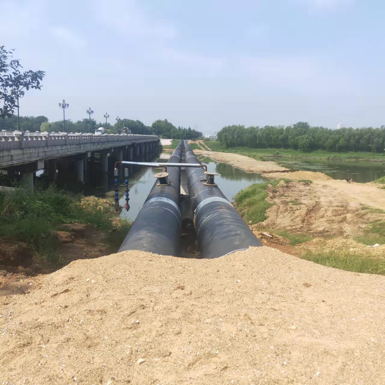 金银川路街道输油管道清洗